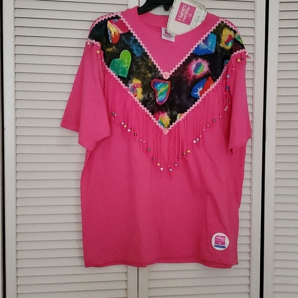 I HANES HER WAY pink decorated short sleeve tee